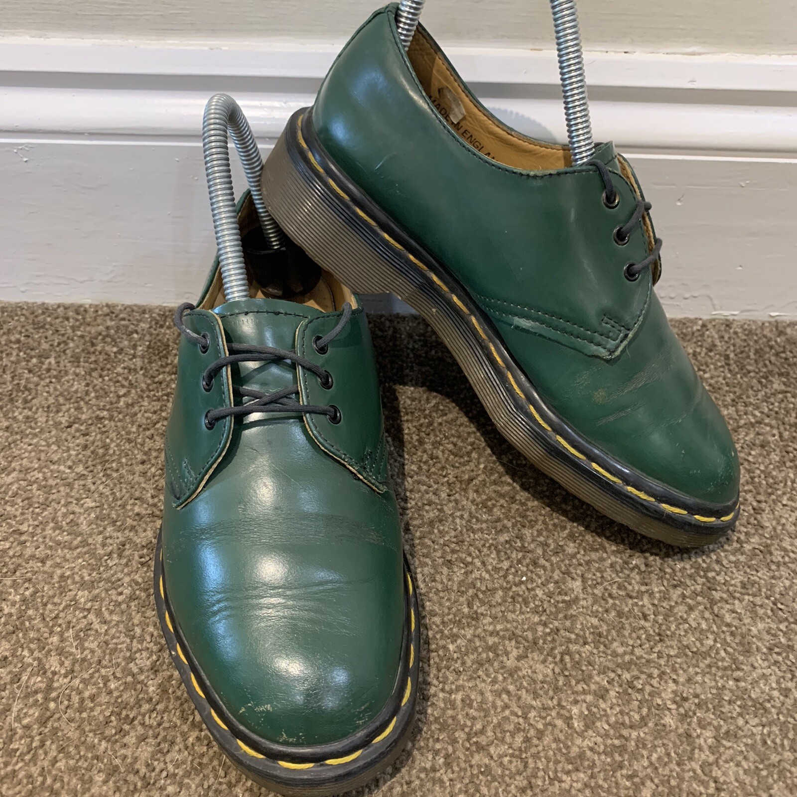 green leather shoes ladies