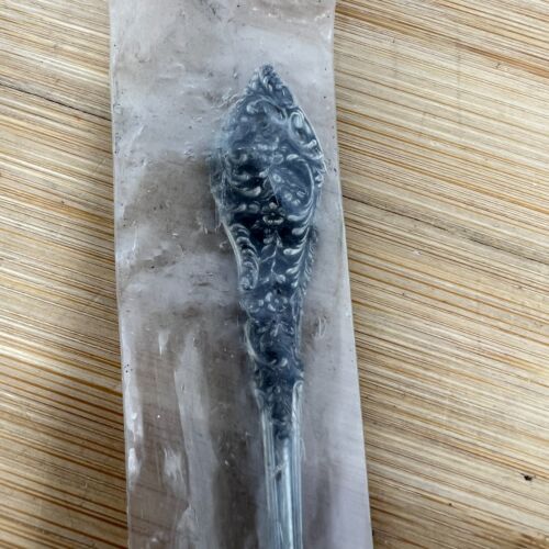 Reed and Barton Florentine Lace Sterling Silver Fork 5.5 in No Monogram - Picture 3 of 8
