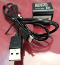 USB Mini Mobile Speaker 1 1/4" Square - 5V - 1A