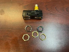 Microswitch / Honeywell BZ-7RQ1 Basic Snap Action Switch SPDT Panel Mount 15A 