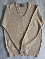 Robert Bruce V-Neck Sweater Men’s Small Tan USA Made Classic Knit Pullover VTG