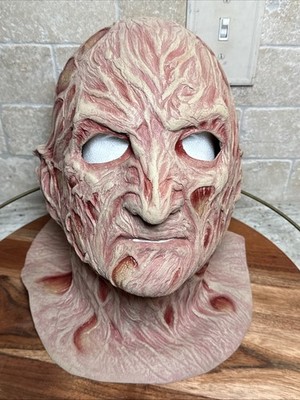 NIGHTMARE ON ELM STREET 4 THE DREAM MASTER FREDDY KRUEGER Latex Deluxe Mask