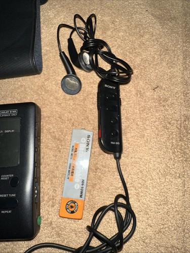 SONY Recording Walkman Radio Cassette Recorder WM-GX90 - Not Fully Tested - Picture 3 of 23