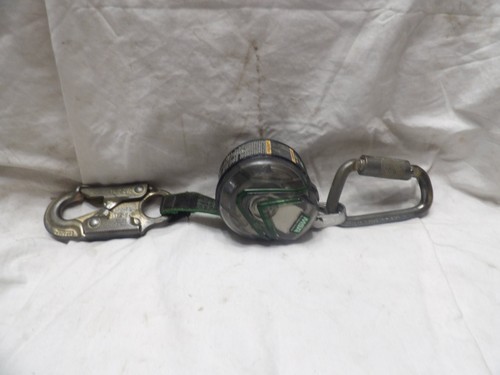 MSA Fall Protection 6 ft. Nylon Strap Retractable Lanyard 08/22 | eBay