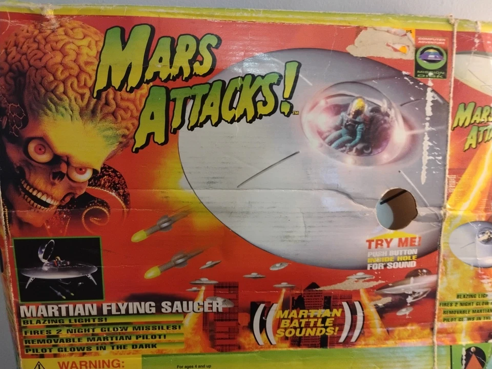 Transbordador espacial platillo volador marciano Trendmasters - 30735 Foto 2 de 2