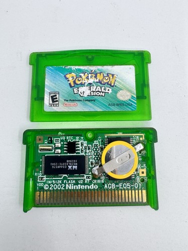 Pokemon Emerald Version (Nintendo Game Boy Advance, 2005)