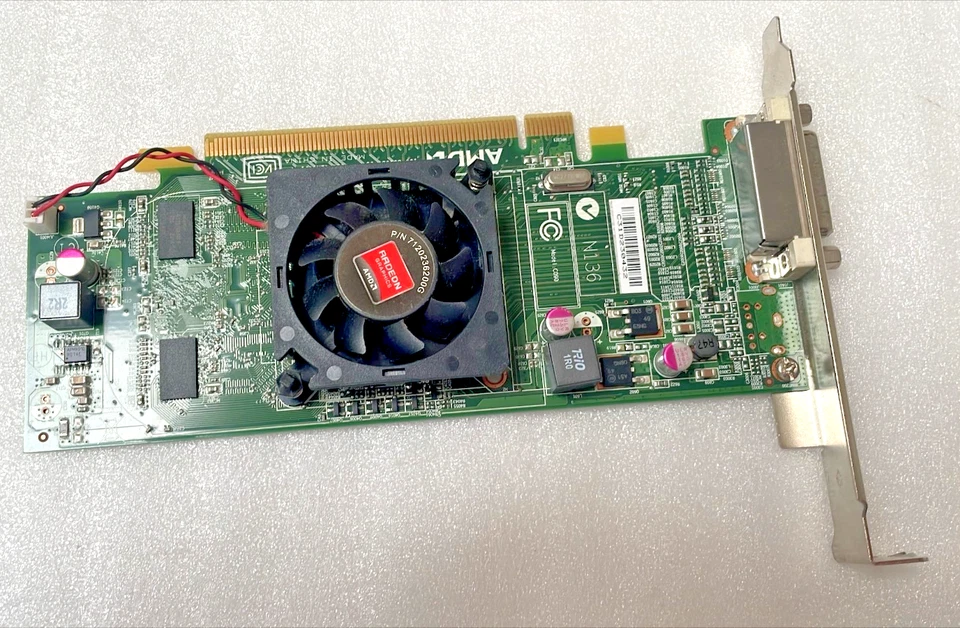 Dell AMD Radeon HD5450 512MB DDR3 DVI PCI-e Video Graphics Card - Image 2 of 4