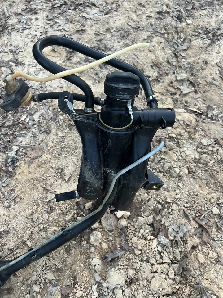 Volkswagen Beetle 2006-2010 convertible tanque de combustible Foto 4 de 4