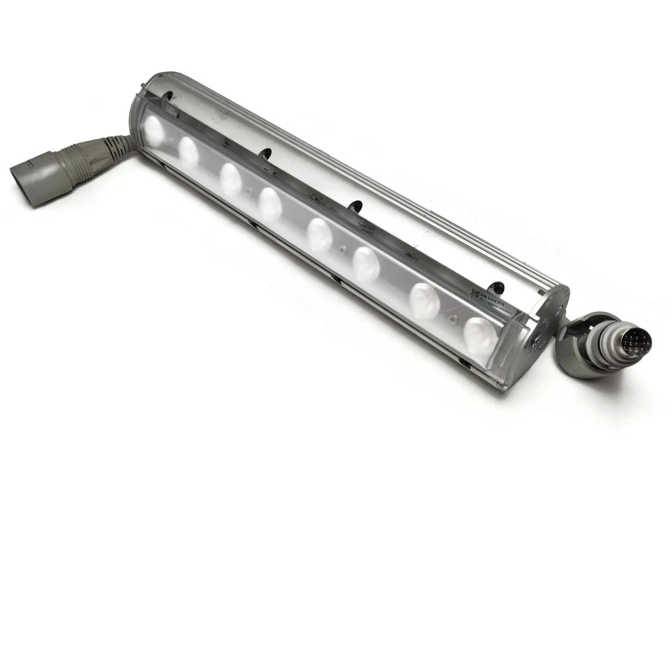 Martin Tripix 300 RGB LED Light IP66. Tricolor 24 VDC 48 Watts. Made in USA - Image 4 of 4