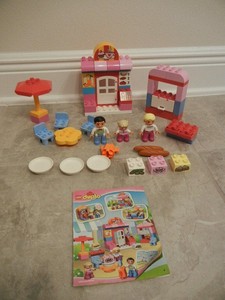 lego duplo cafe 10587