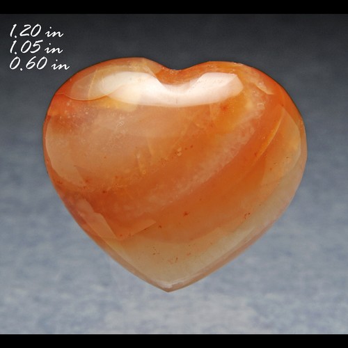 CARNELIAN AGATE CARVED HEART CARVING MADAGASCAR - Picture 2 of 2