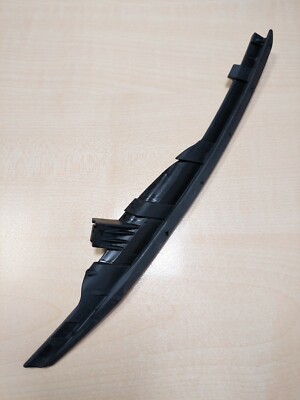 Original Ford Kantenschutz Leiste Hintertür links 2430351 für Focus ab 04/2018