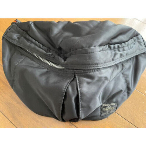 Porter waist bag PORTER TANKER WAIST BAG(L) limited From Porter waist bag PORTER TANKER WAIST BAG(L) limited From