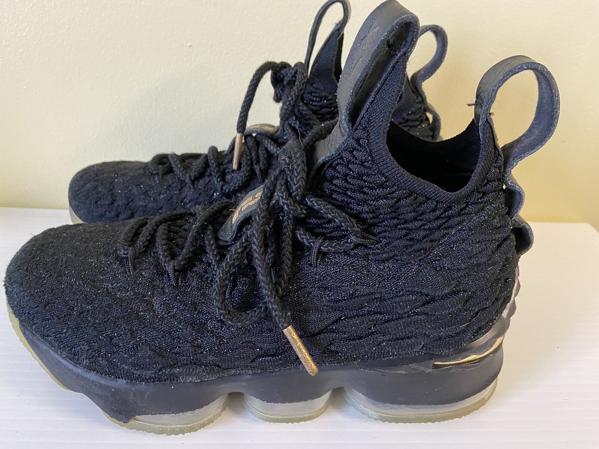 size 15 lebron shoes