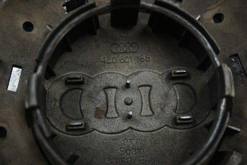 07 08 09 2007-2009 Audi Q7 Center Cap Used Oem (4l0-601-165) - Picture 6 of 8