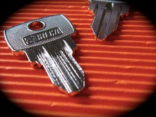 Key blank Pair -Suits older B & D Roller Doors -LW17 Key Blank-Free Postage!