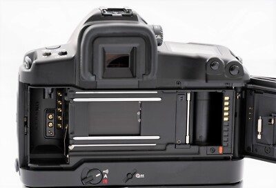 Canon OEM ED Eyepiece Eyecup for EOS 3, A2/E , Elan II & 7 Series
