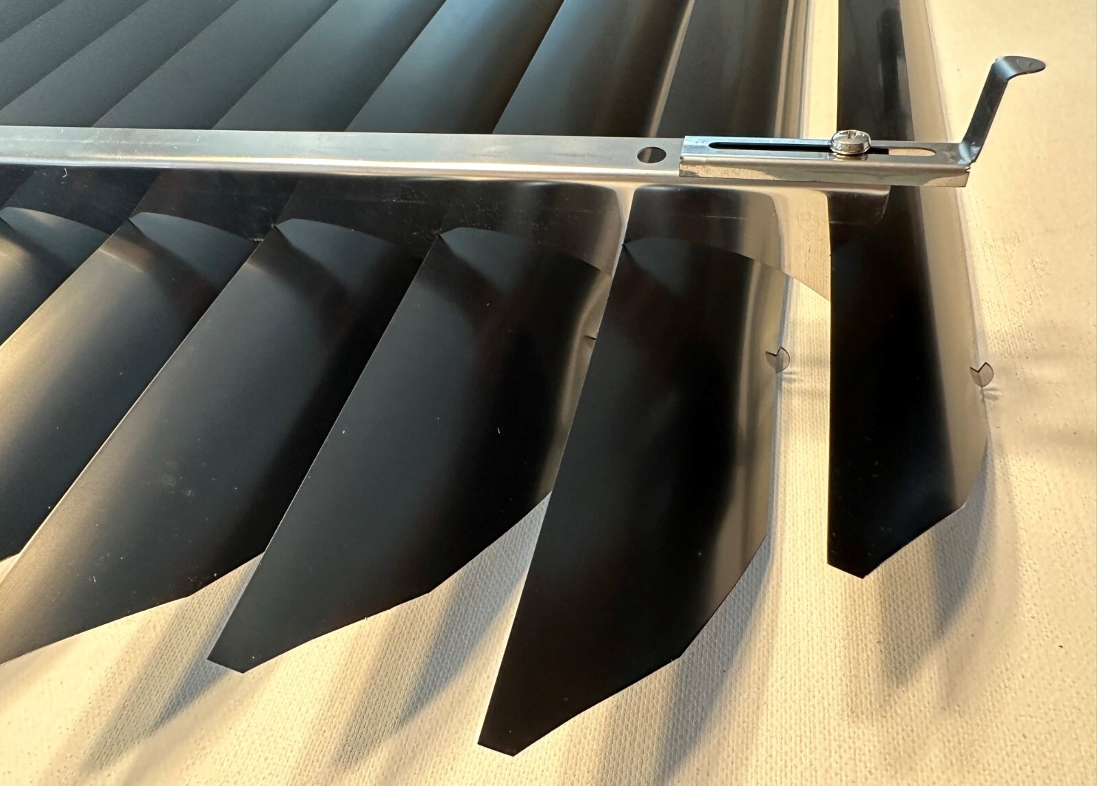 VW Volkswagen Beetle Bug Rear Window Blinds Fixed Slats Black