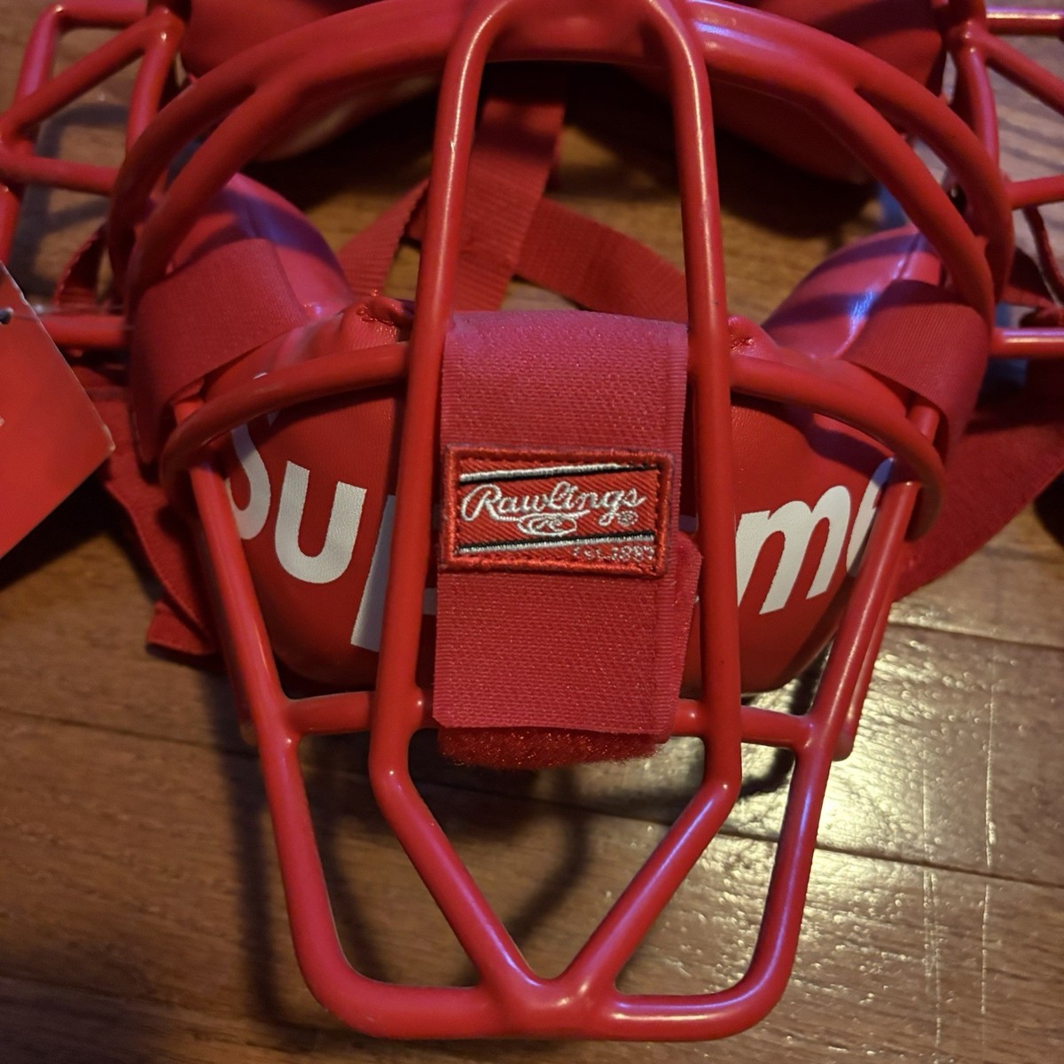 Supreme Rawlings Catcher's Mask Red SS18 Box Logo - NEW - Fast