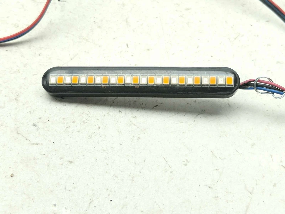 Juego de luces indicadoras de señal de giro traseras 99-05 Kawasaki ZR750 ZR7S mercado de accesorios Foto 3 de 4