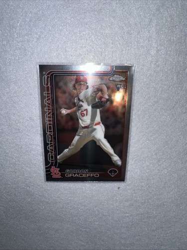 Gordon Graceffo 2025 Topps Chrome #256 Base Rookie - Picture 4 of 5