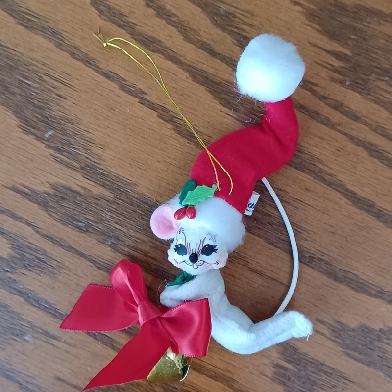 Annalee 2014 Ring In The Season Mouse Ornament 3" #701214