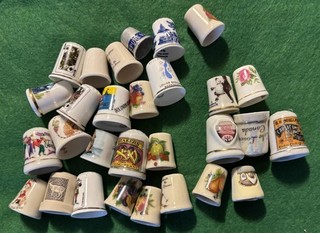 LOT OF 28 THIMBLES MOSTLY CERAMIC TAKE A LOOK!