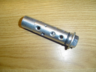 Kawasaki Z750 Z650 B  LTD GPZ Ölfilter Bolzen Schraube