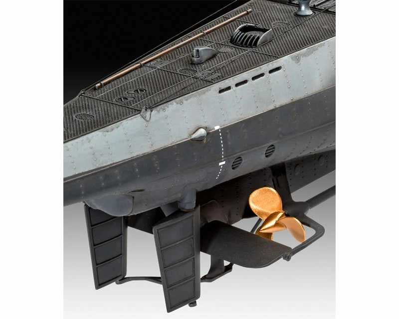 German Submarine Type IXC U67/U154 1:72 REV05166 - revell modellismo - Immagine 3 di 4