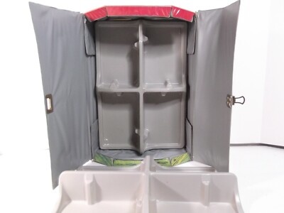 Collector's Case Complete holds 8 figure Masters of the Universe He-man Vtg 80's