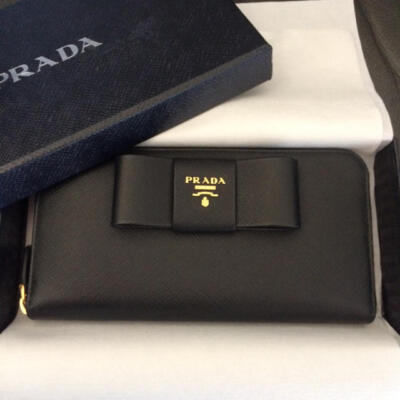 Prada Round Zip Ribbon Fold Wallet Black Bag Mini Leather | eBay
