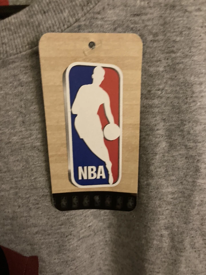 Camiseta New York Knicks Majestic Porzingis NBA Para Hombre Gris Mediana Algodón Poli Nueva con Etiquetas Foto 2 de 4