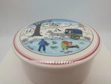 Villeroy Boch Naif Christmas Trinket Candy Box with lid Porcelain Laplau 3 3/4 