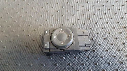 3B1959565 Schalter Spiegelverstellung  Volkswagen Golf DE273600-31