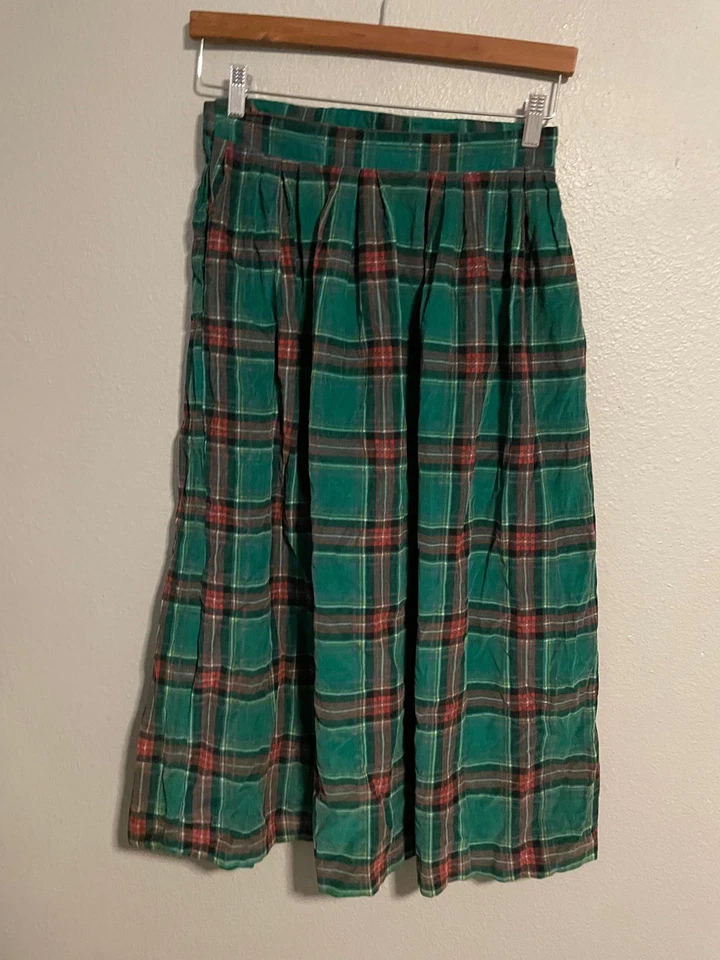 Bryn Connelly Skirt Womens Large Green Red Plaid Tartan Pleated Midi Corduroy - Image 2 of 4