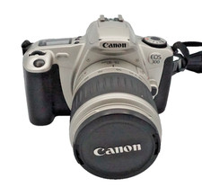 Canon EOS 300 SLR Kamera Silber + Canon Zoom Lens EF 28-90mm 1:4-5.6 Objektiv