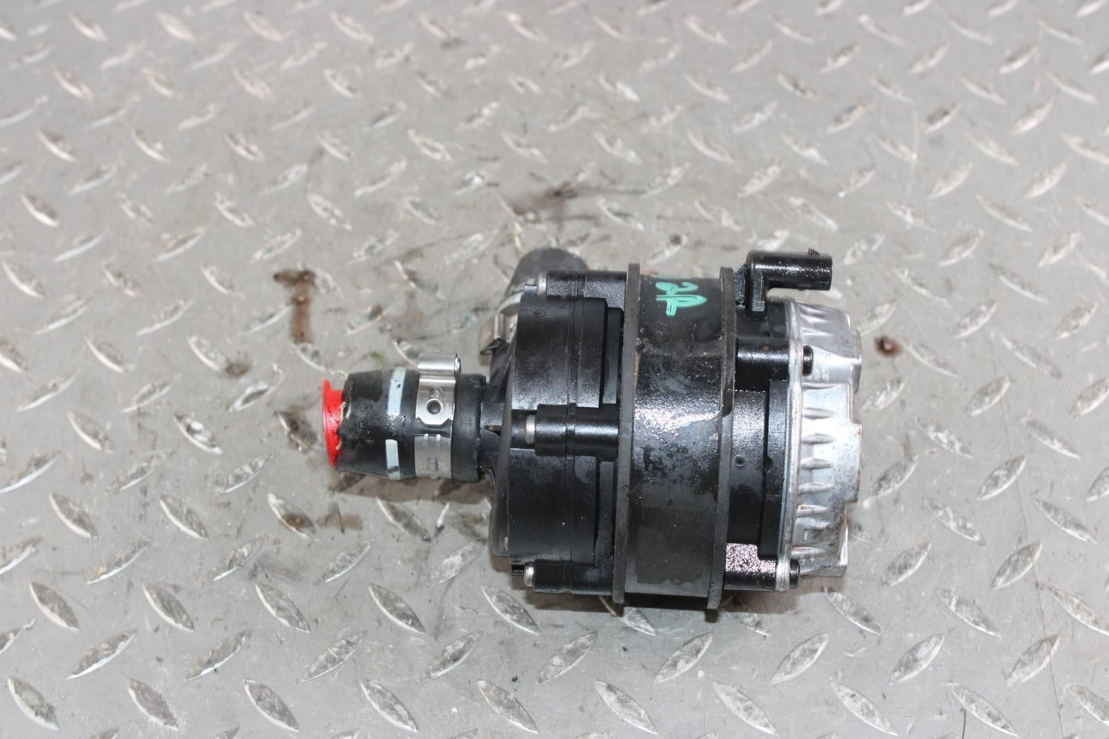 14-17 Ghibli 3.0L Twin Turbo Engine Coolant Auxiliary Electric Water Pump OEM OE