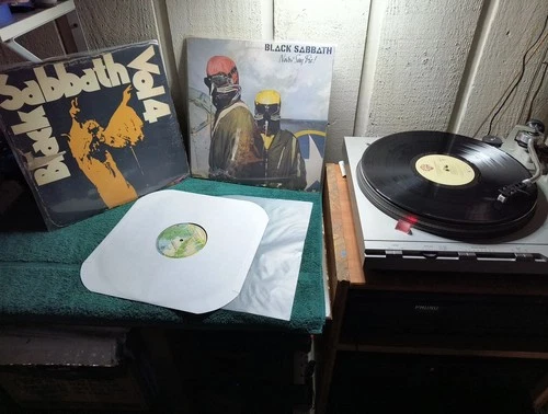 Black Sabbath - Never Say Die And Vol. 4 Vinyl LPS Both Play VG +