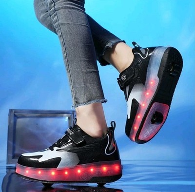 Jiandian Pink Black Light-Up Wheel-Roller Shoes, Size 35