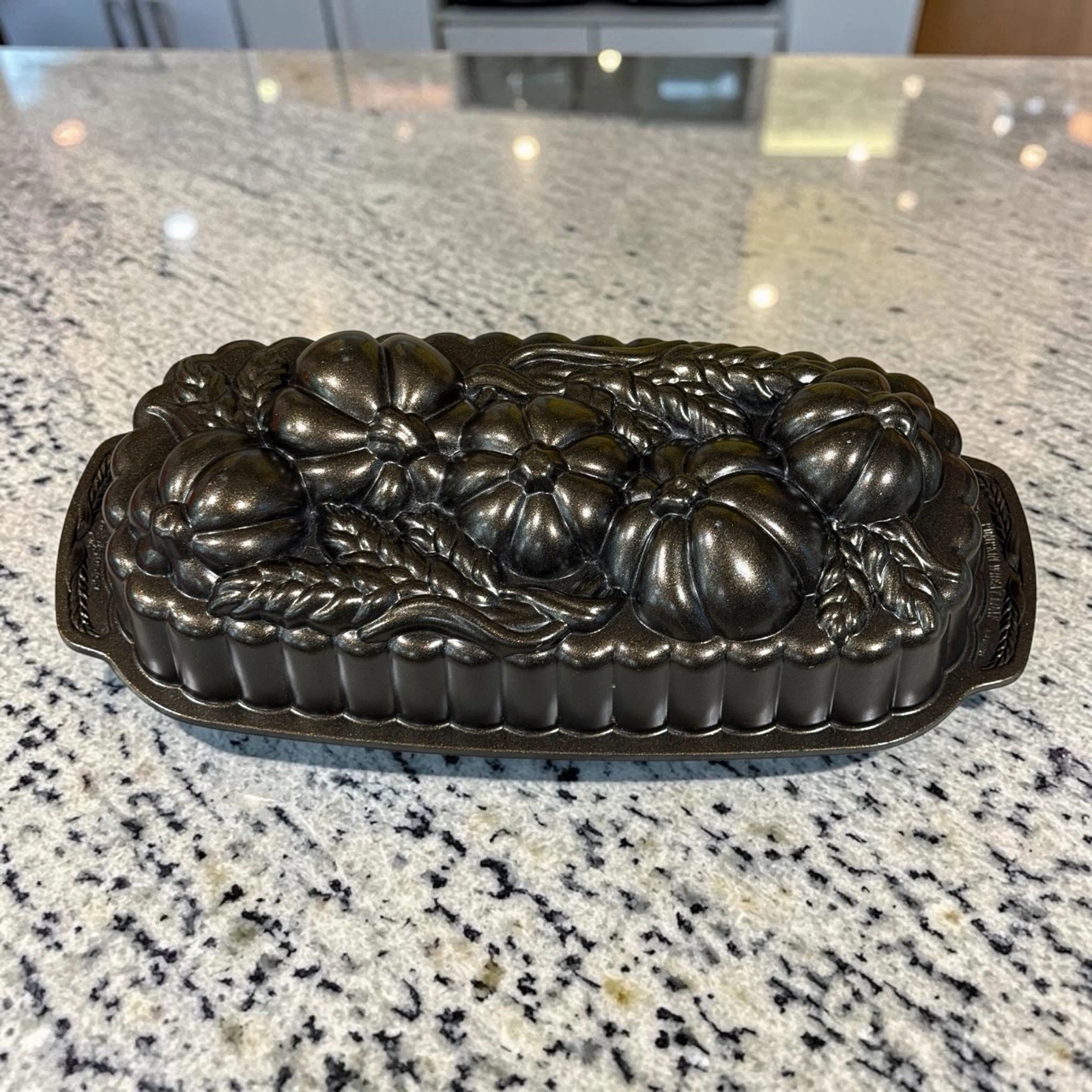 Nordic Ware Pumpkin Wheat Loaf Pan Cast Aluminum Bronze 6 Cup Harvest Bakeware