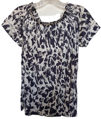 Max Jeans 95% rayon, 5% spandex  knit ''Emanuella Print'' off shoulder top Size Sm