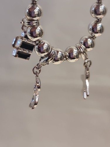 Avon Travel Theme Charm Bracelet - Picture 9 of 10