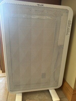 Newair Portable 1500 watt Heater with Slim Fit Design/ Wall Mount