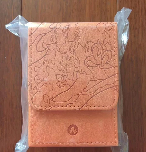 Pokemon S-Chino Espada y Escudo Charizard Tema Almacenamiento Cartas Deck Caja Nuevo - Imagen 2 de 2