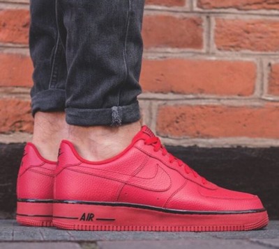 NIKE AIR FORCE 1 Low Gym Red Black Triple All Sz 8 Men Shoes