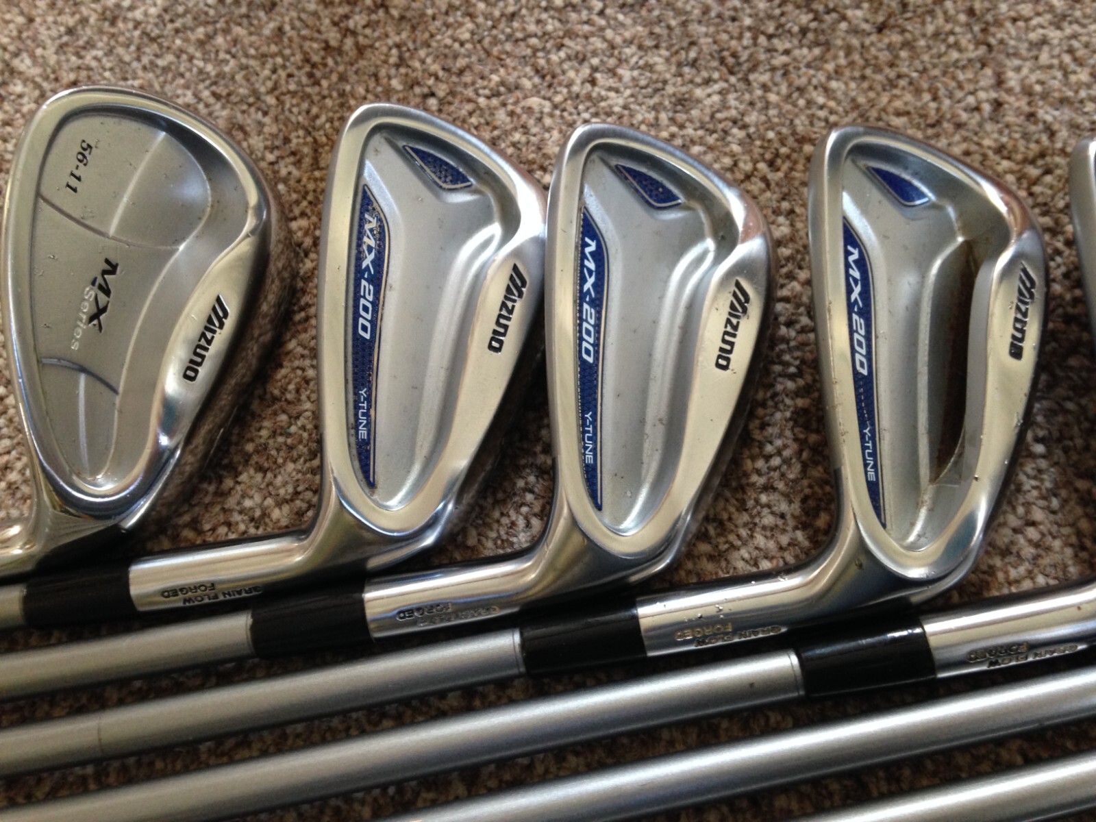 MIZUNO MX 200 IRONS SET, 39 Irons Plus MIZUNO MX Series SW. Regular