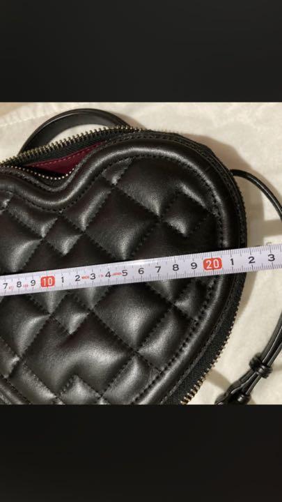 MARC BY MARC JACOBS heart bag black