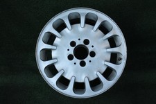 1 x Original Mercedes-Benz E-Klasse W211 S211  A2114011402 Alufelge 7,5x16 ET42