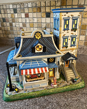 PartyLite Olde World Village Ceramic Village House Toy Shoppe Building