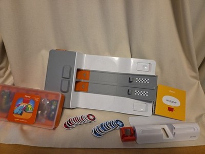 Hot Wheels Osmo Mindracers Base Set with 6 Cars, Tokens, and iPad Base
